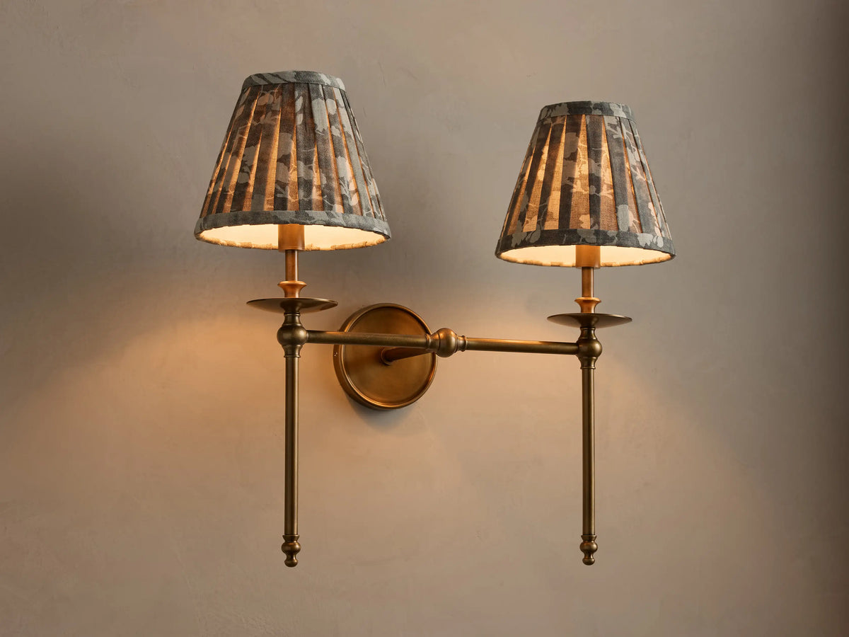 GREEN / ANTIQUE BRASS